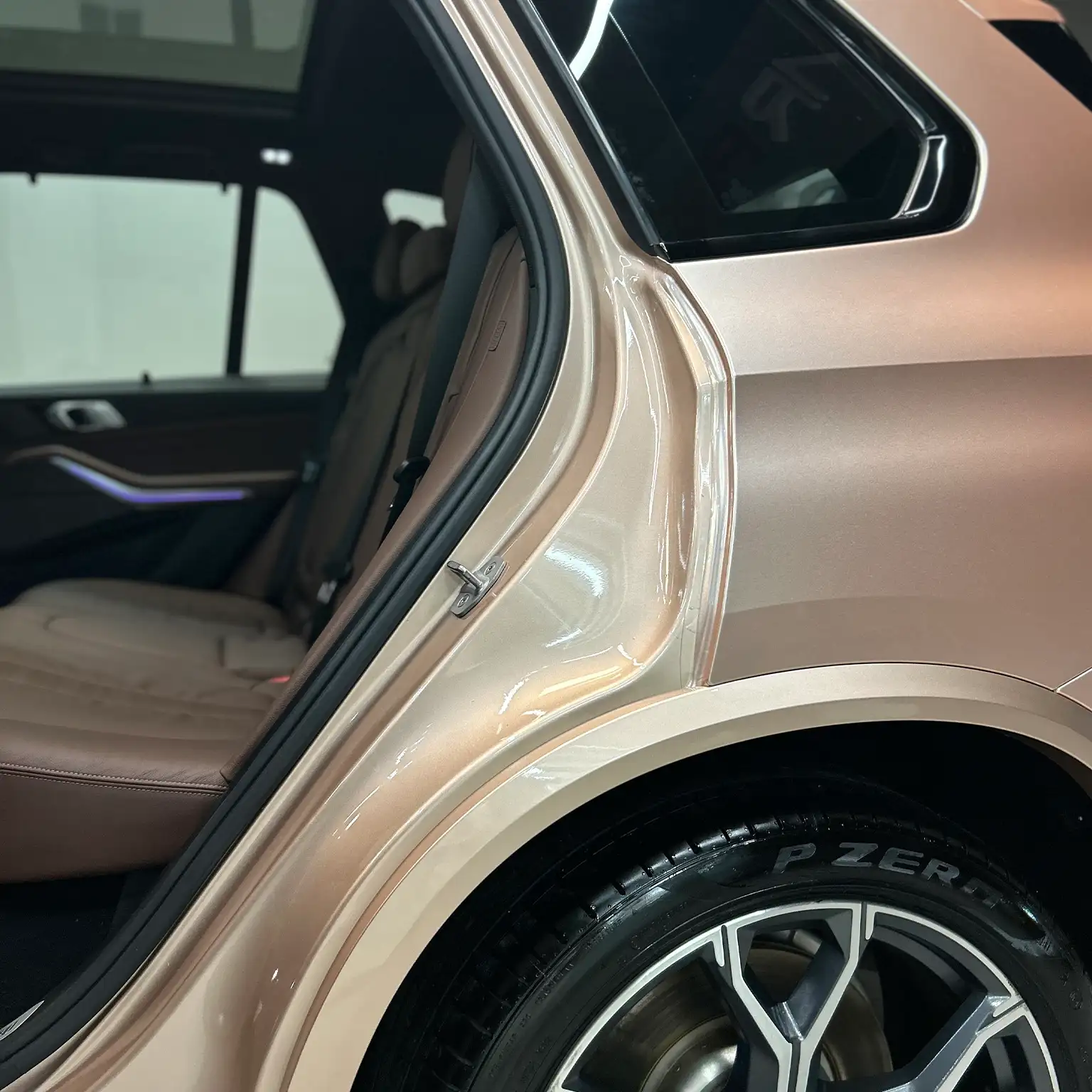 حماية ملون.